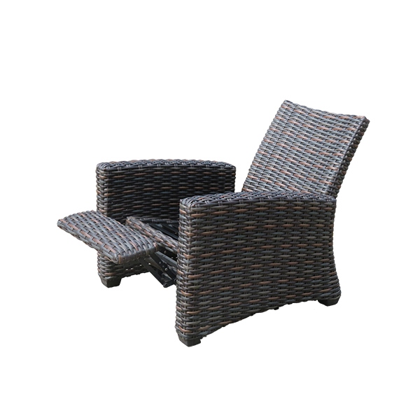 5 Pieces of Woven Outdoor Furniture